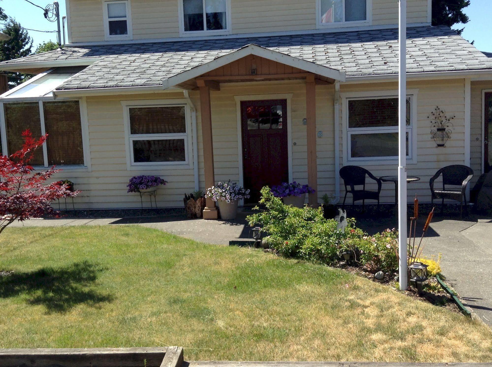 Money Pennies Bed And Breakfast Campbell River Exterior foto